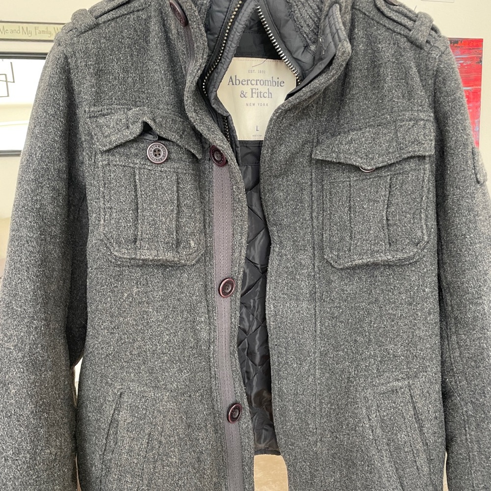 EUC Large Abercrombie & Fitch heavy winter coat